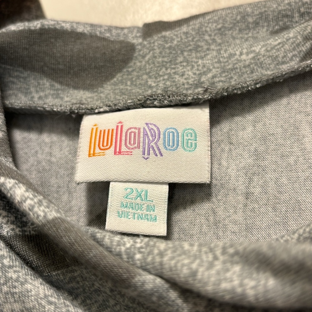 LuLaRoe Grey Camouflage print - Picture 2 of 3